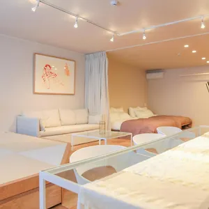 D3 Gallery2 大阪市